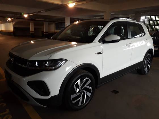 VOLKSWAGEN T-CROSS 1.0 200 TSI TOTAL FLEX COMFORTLINE AUTOMÁTICO
